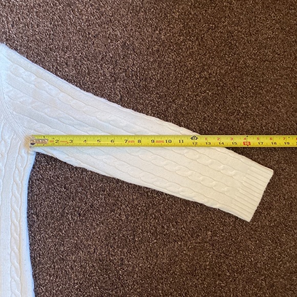 Josephine Chaus V-neck sweater comfy winter white size medium - Picture 7 of 8